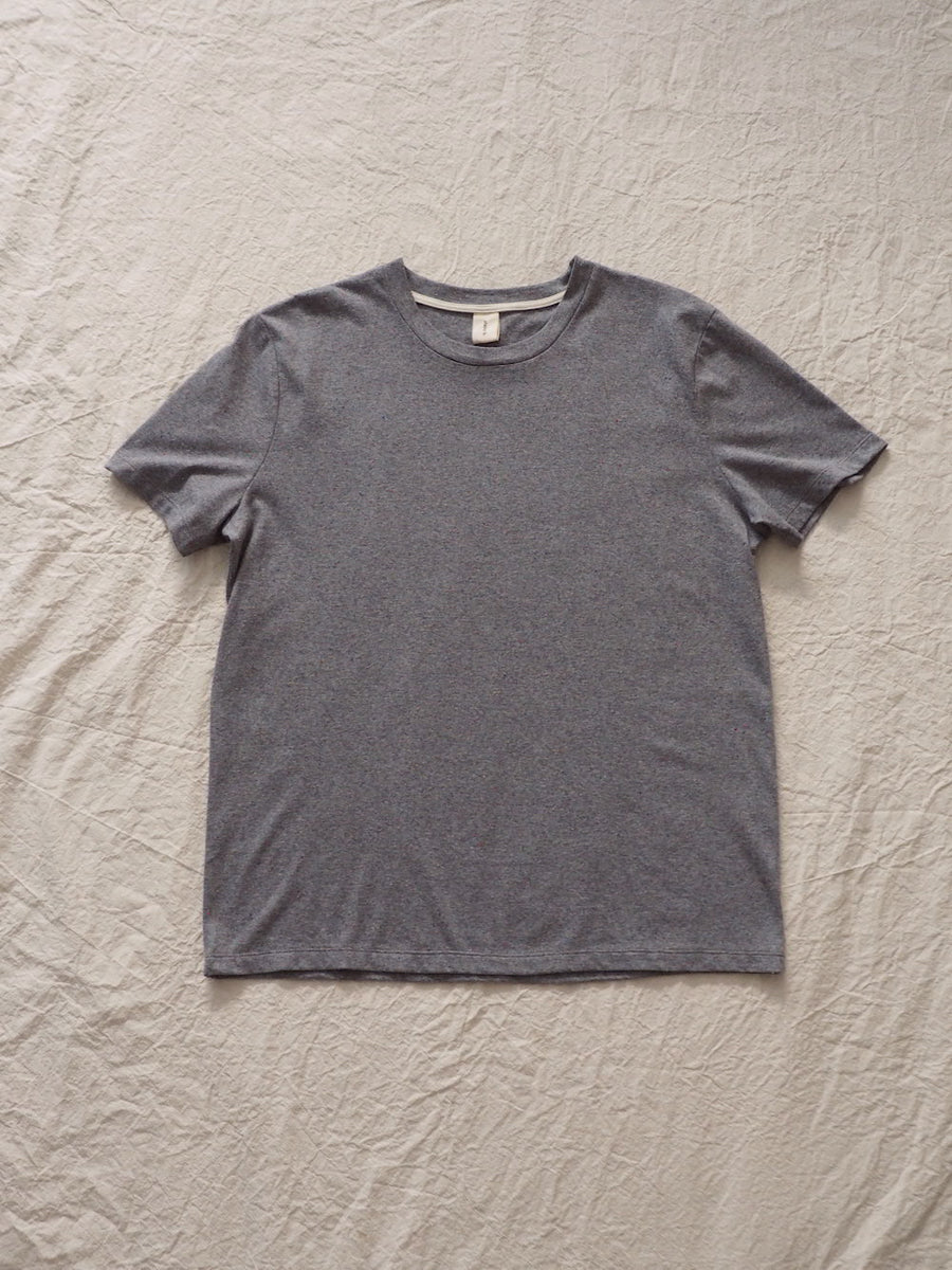 T-shirt unisexe No6076u, les confettis gris