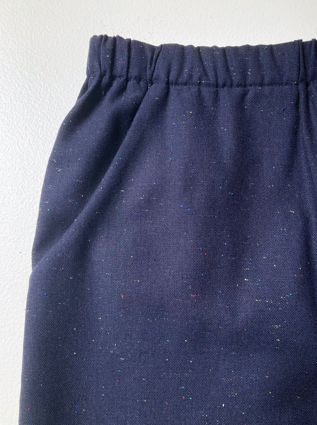 Short unisexe No2408u, confettis bleu marin taille xs