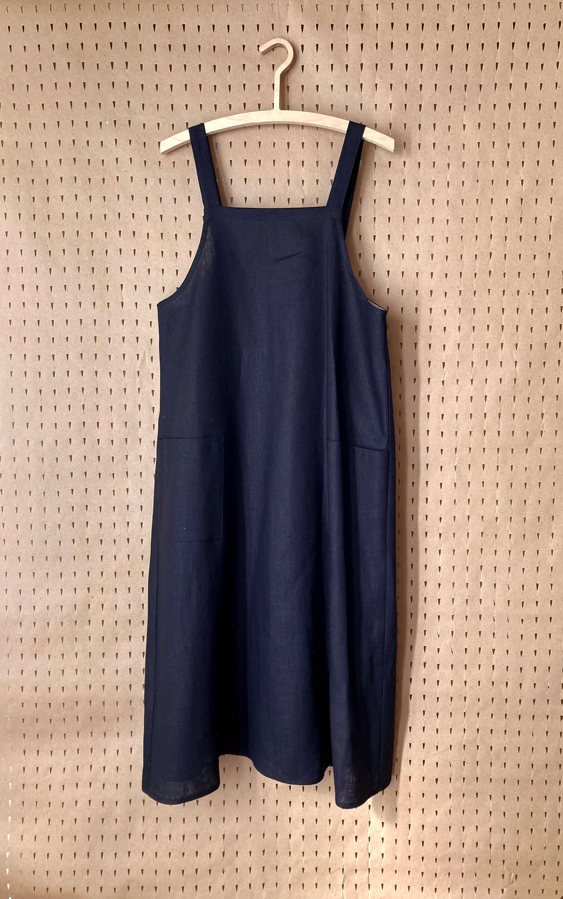 Apron dress No2417w, black linen