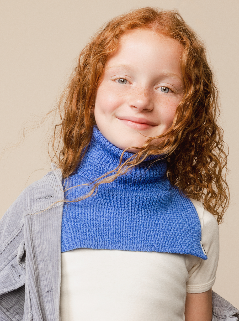 Wool neck warmer by Caribou