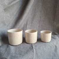 Speckled tumbler by Ed Poterie