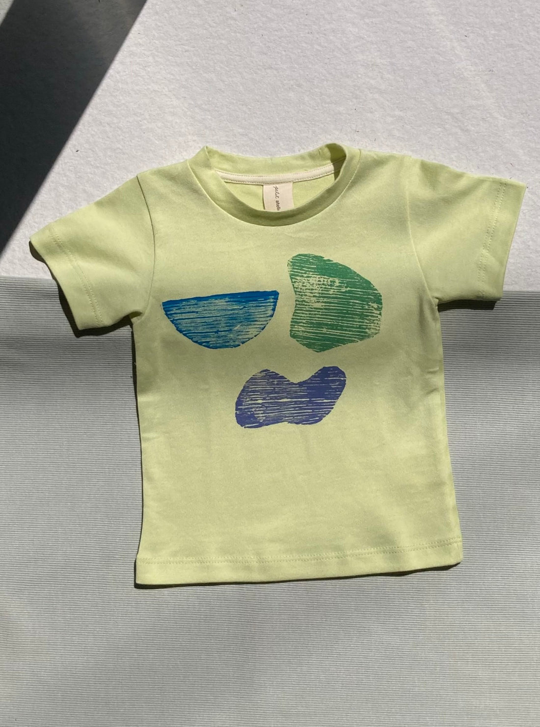 Kids t-shirt No2270k, printed by hand