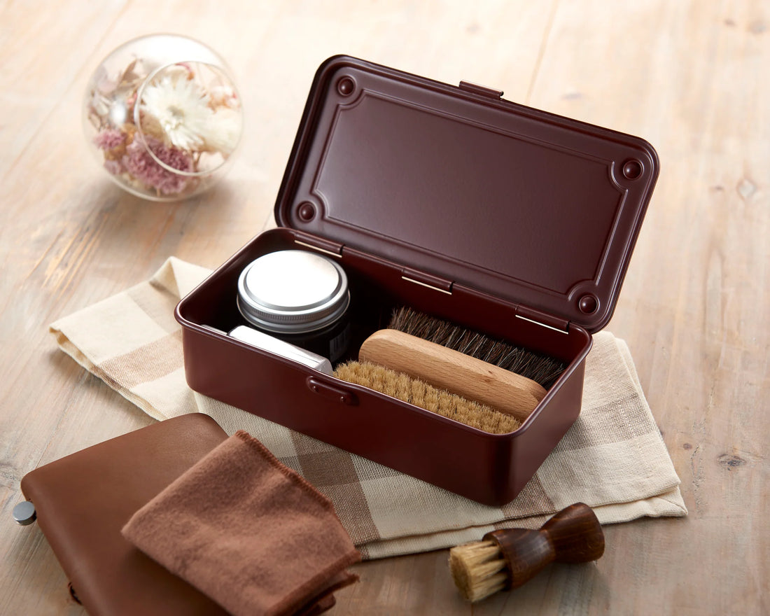 T-190 storage box by Toyo Steel