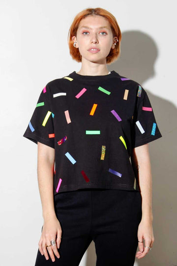 T-shirt boxy imprimé paillettes par OKAYOK