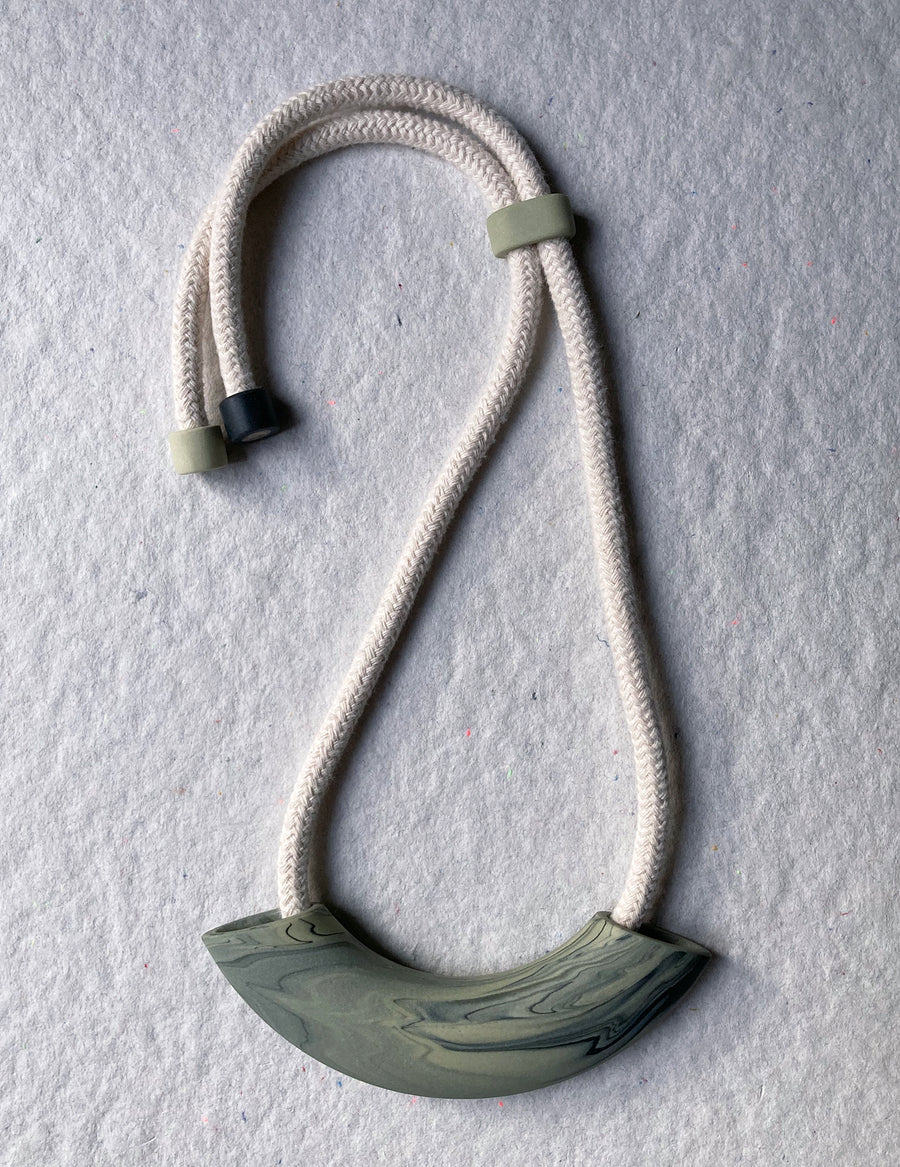 OEU necklace by Studio Minéral