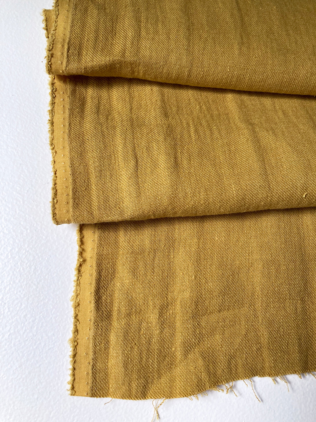 Yellow linen twill, by the half meter