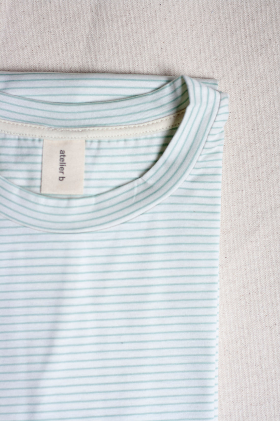 Unisex t-shirt No6076u, fine stripes