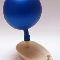 Balloon boat by Thorpe Toys