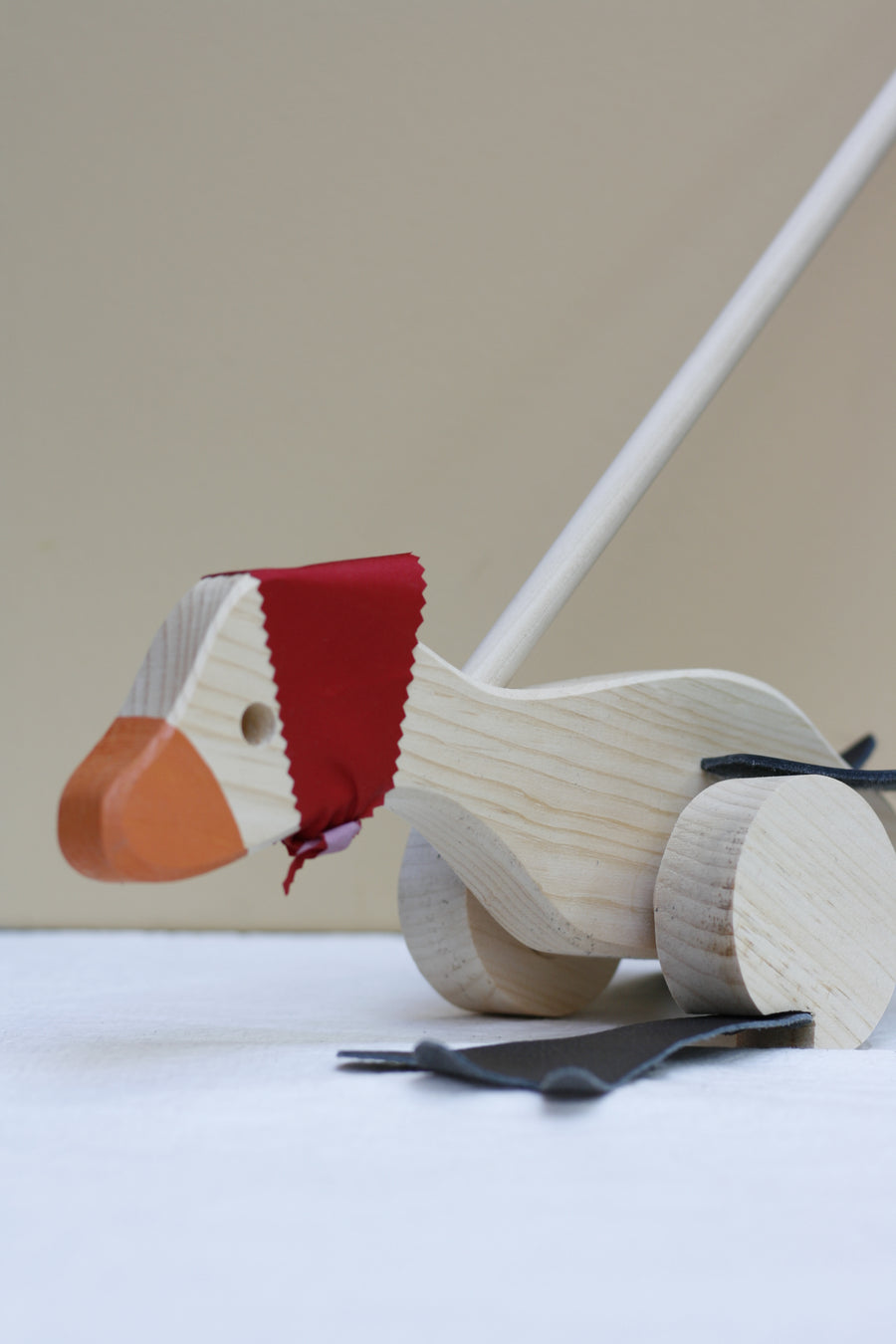 Wooden Duck Push toy by Thorpe Toys