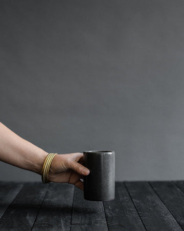 Verre cylindrique par Atelier Tréma