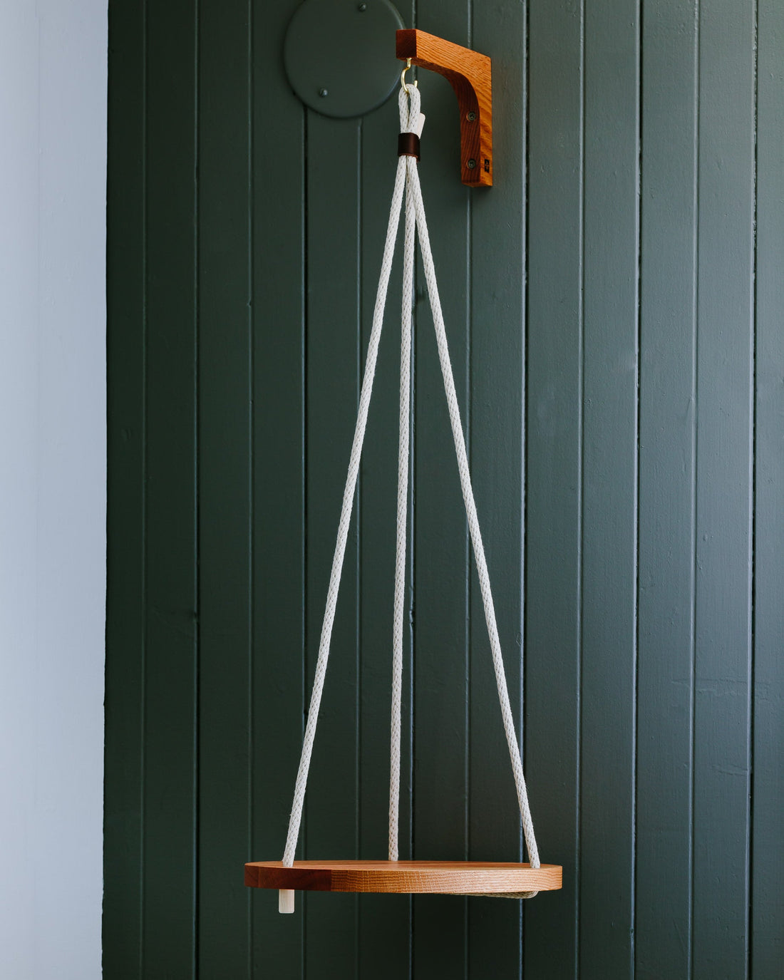 Medium hanging tray The Tenon and the Mortaise
