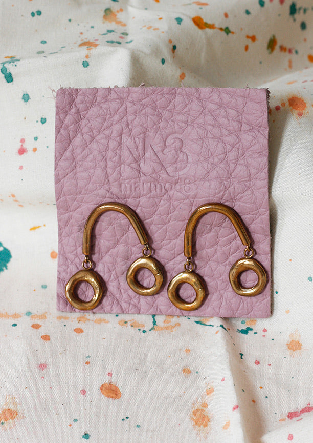 Balance earrings by Marmod8