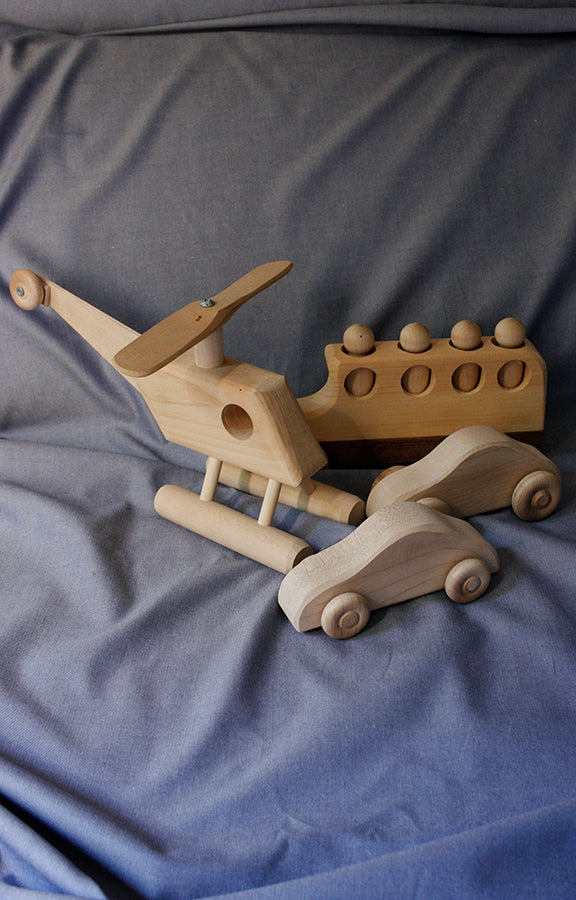 Wooden bus by Thorpe Toys