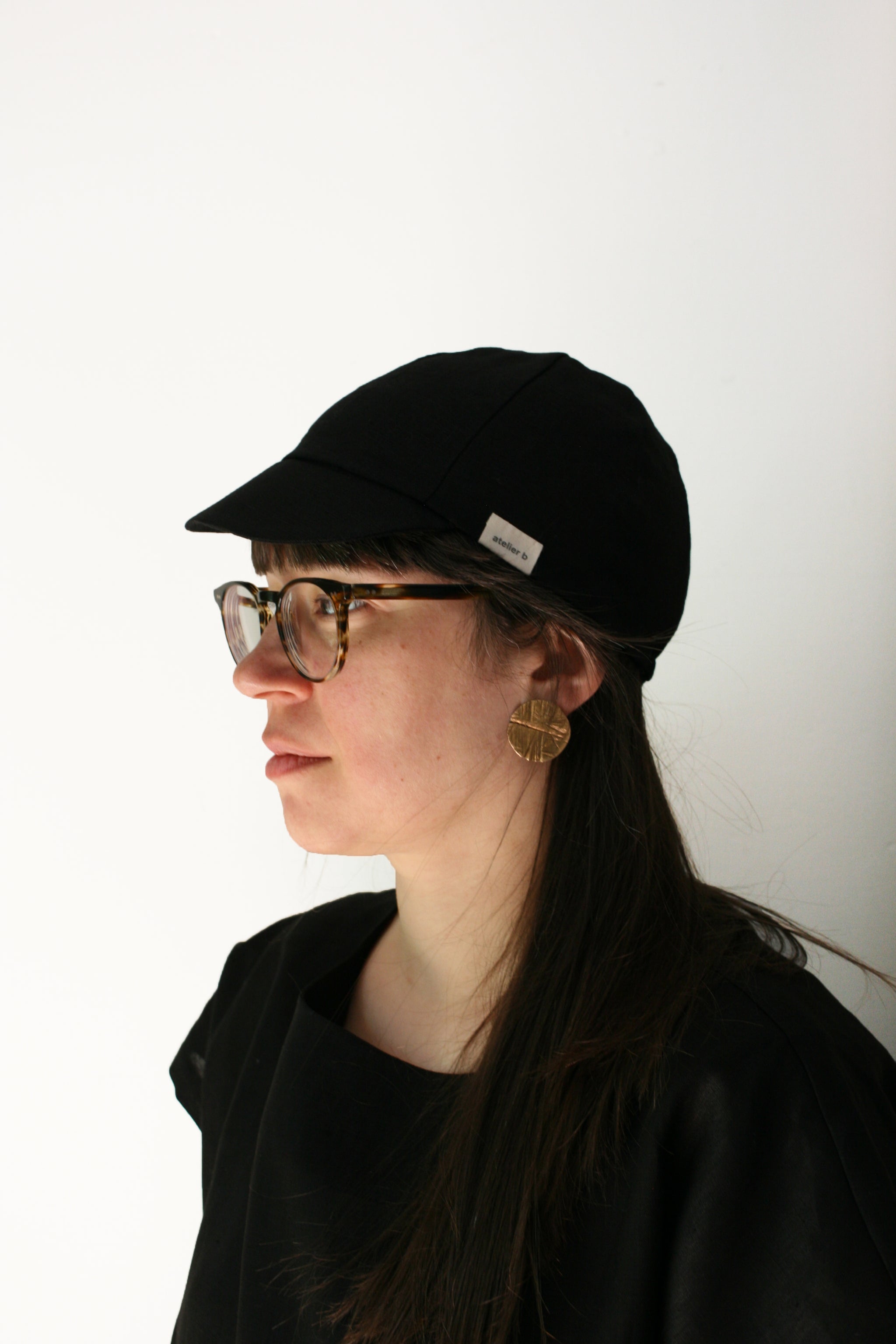 Bonnet INTER FC Officiel - Noir, Unisexe Adulte - Laine Polaire Recyclée - Pompon Et Logo Jacquard - 7