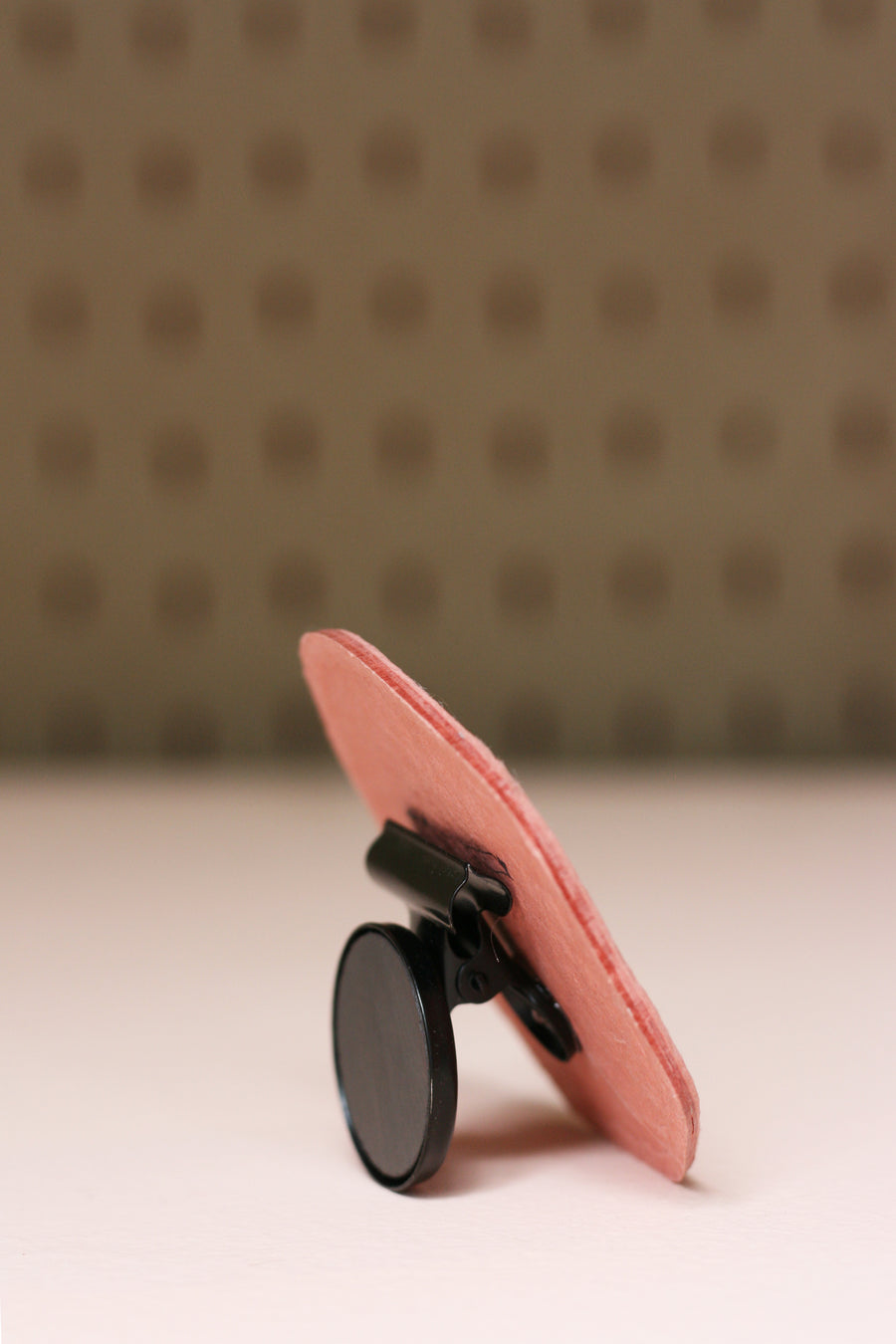 Magnetic clip, circular economy collection, pink